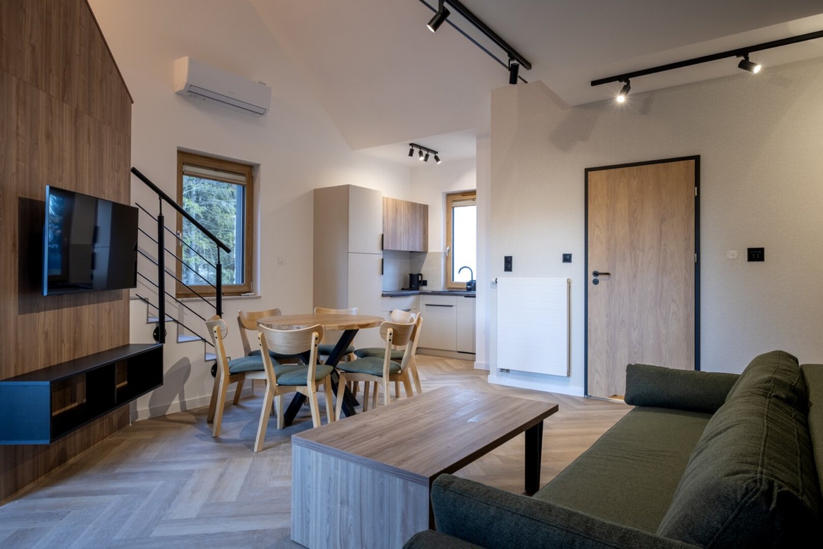 Apartament skośny z antresolą